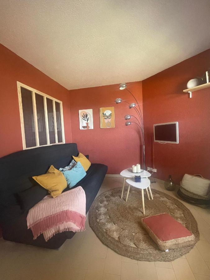 La Penate De Saint Cyp - Residence Les Fregates Vue Mer, Piscine エクステリア 写真